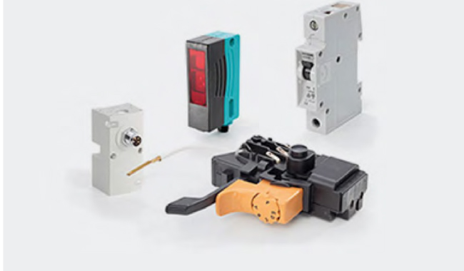 Electronics and 전화ecommunications